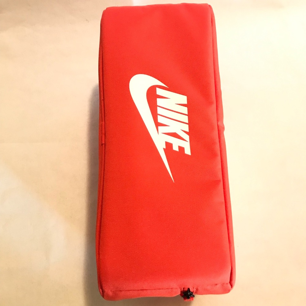 LAST ONE - FREE* Nike Shoebox Bag Orange/Orange/White - Picture 5 of 15